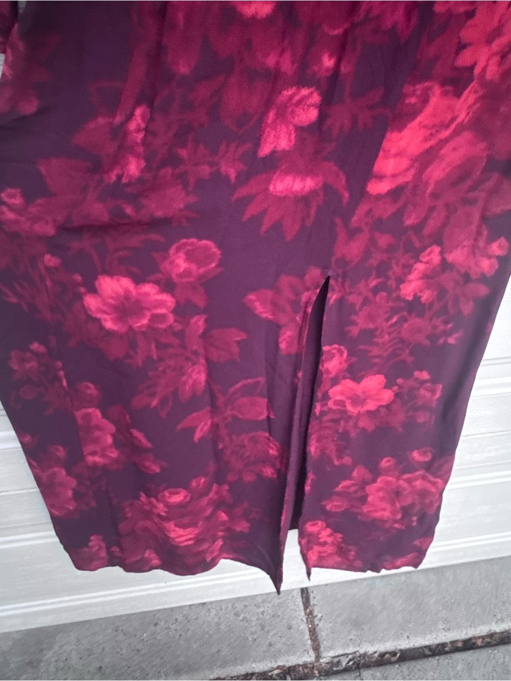 STUNNING Reformation Burgundy Floral Maxi Dress with Keyhole - Picture 5 of 7